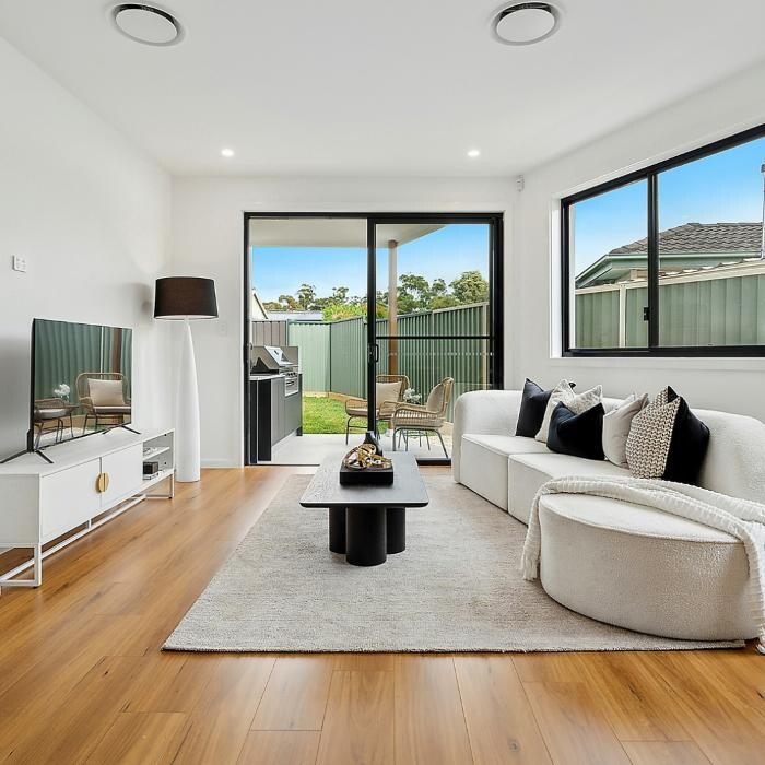 Images Steven Cirillo - Real Estate Agent