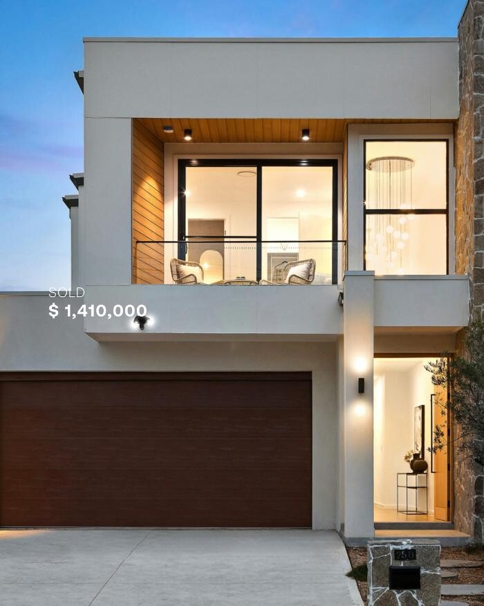 Images Steven Cirillo - Real Estate Agent