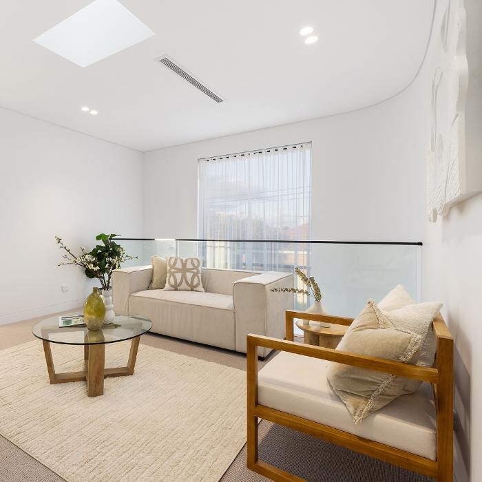 Images Steven Cirillo - Real Estate Agent