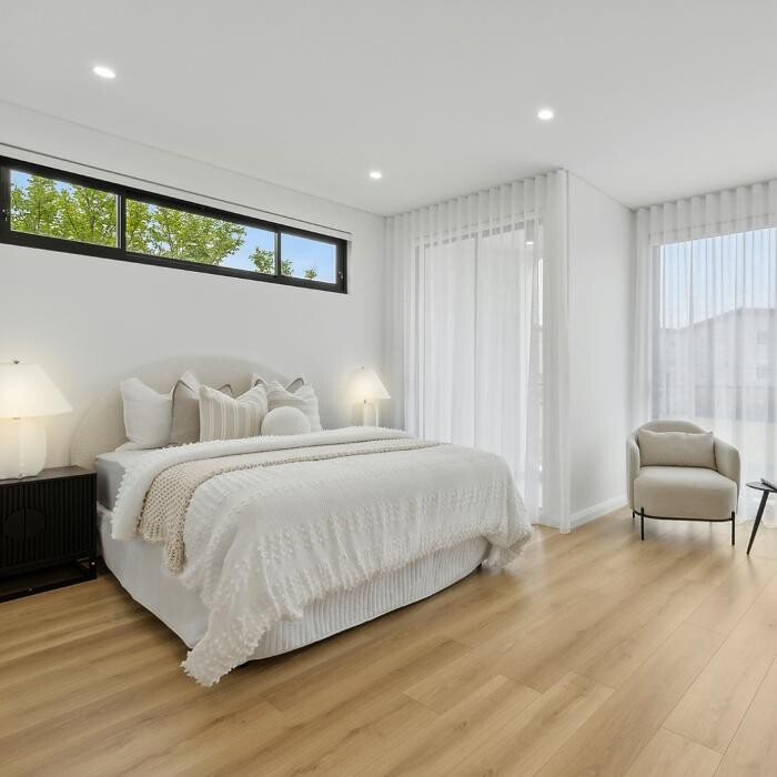 Images Steven Cirillo - Real Estate Agent