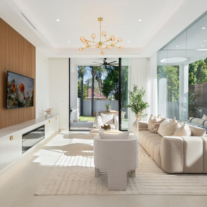 Images Steven Cirillo - Real Estate Agent