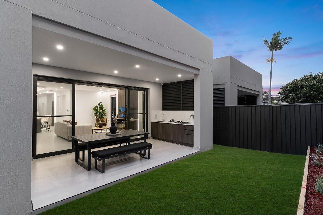 Images Steven Cirillo - Real Estate Agent