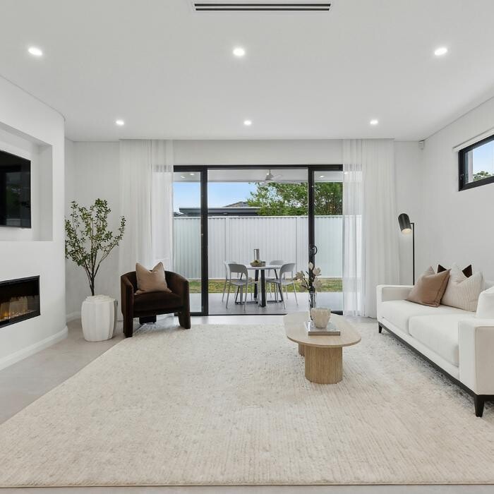 Images Steven Cirillo - Real Estate Agent