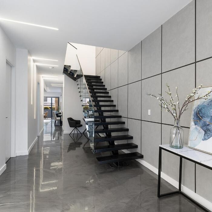 Images Steven Cirillo - Real Estate Agent