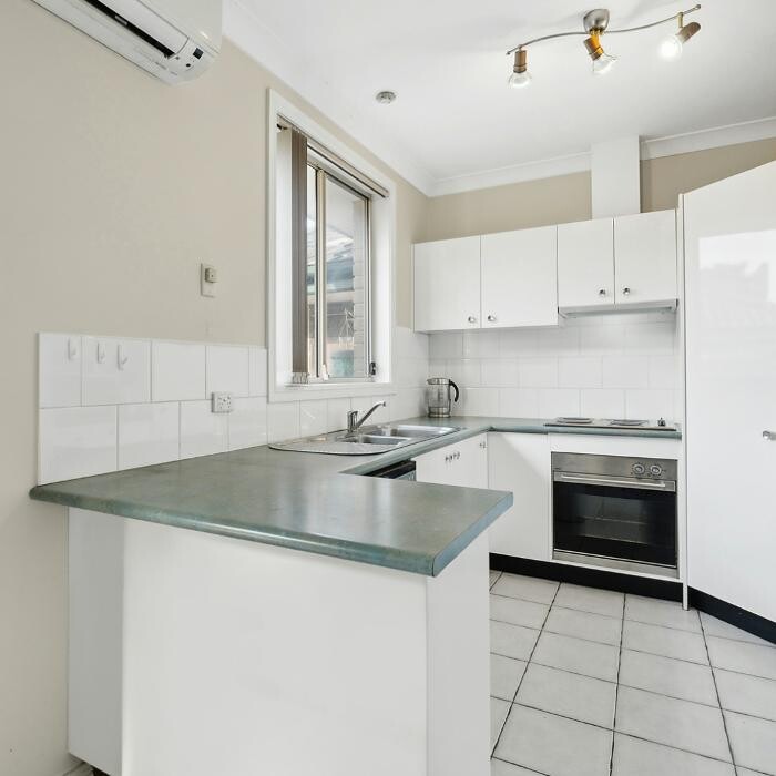 Images Steven Cirillo - Real Estate Agent