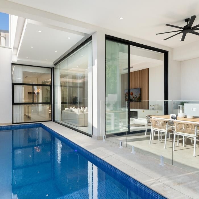 Images Steven Cirillo - Real Estate Agent