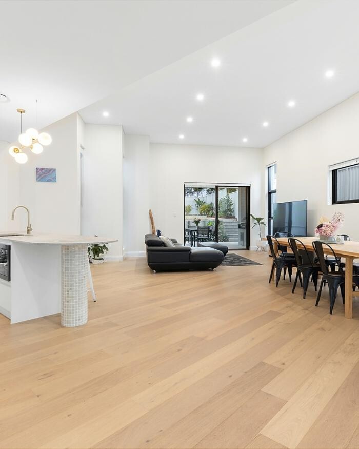 Images Steven Cirillo - Real Estate Agent