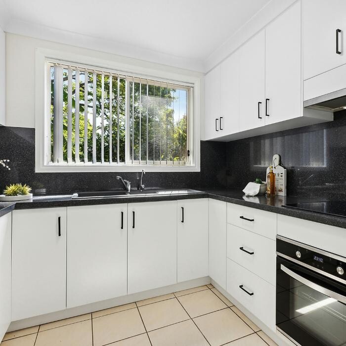 Images Steven Cirillo - Real Estate Agent