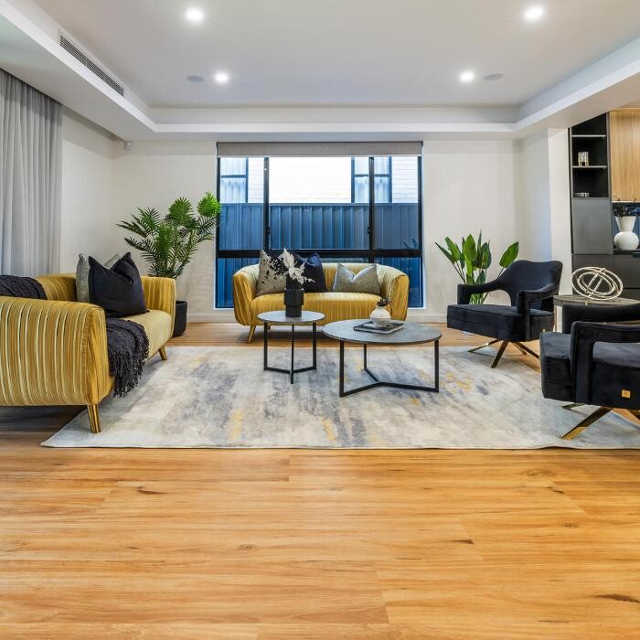 Images Steven Cirillo - Real Estate Agent