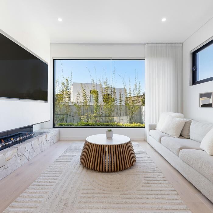 Images Steven Cirillo - Real Estate Agent