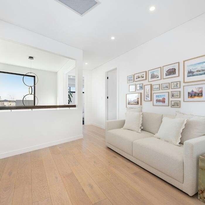 Images Steven Cirillo - Real Estate Agent