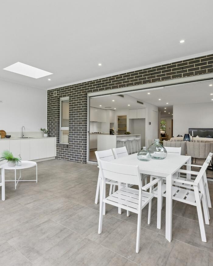 Images Steven Cirillo - Real Estate Agent