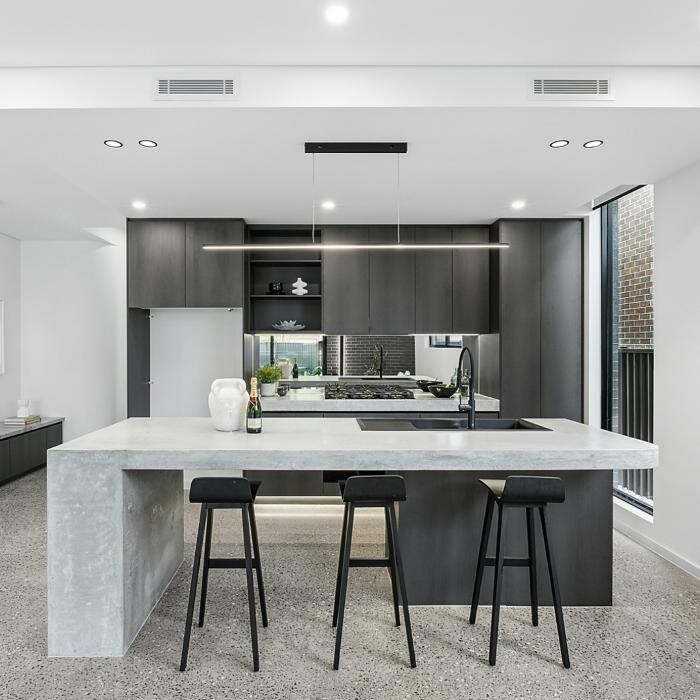 Images Steven Cirillo - Real Estate Agent