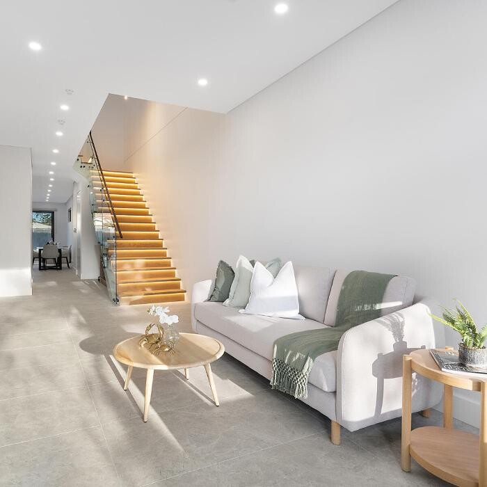 Images Steven Cirillo - Real Estate Agent