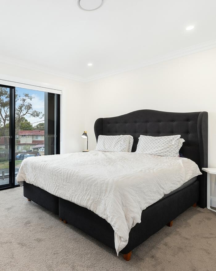 Images Steven Cirillo - Real Estate Agent