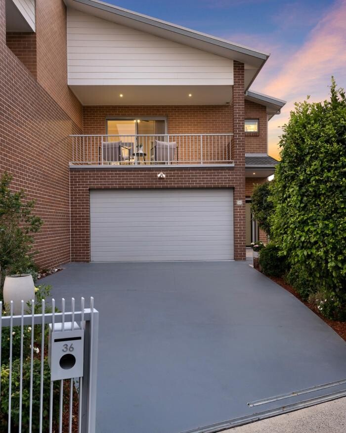 Images Steven Cirillo - Real Estate Agent