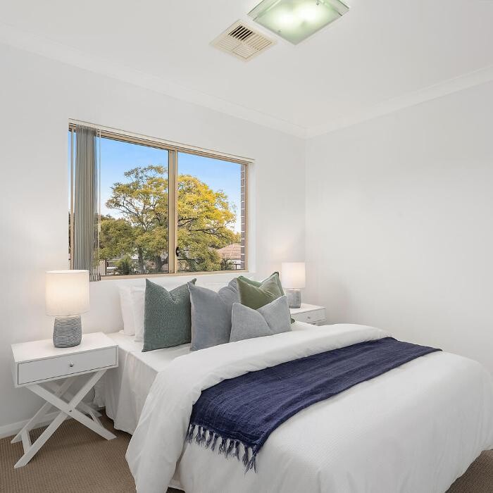 Images Steven Cirillo - Real Estate Agent