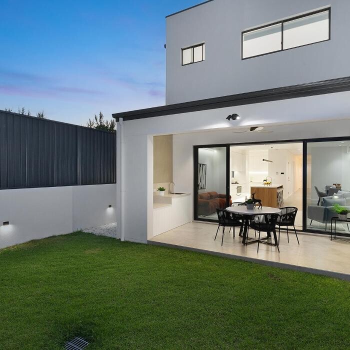 Images Steven Cirillo - Real Estate Agent