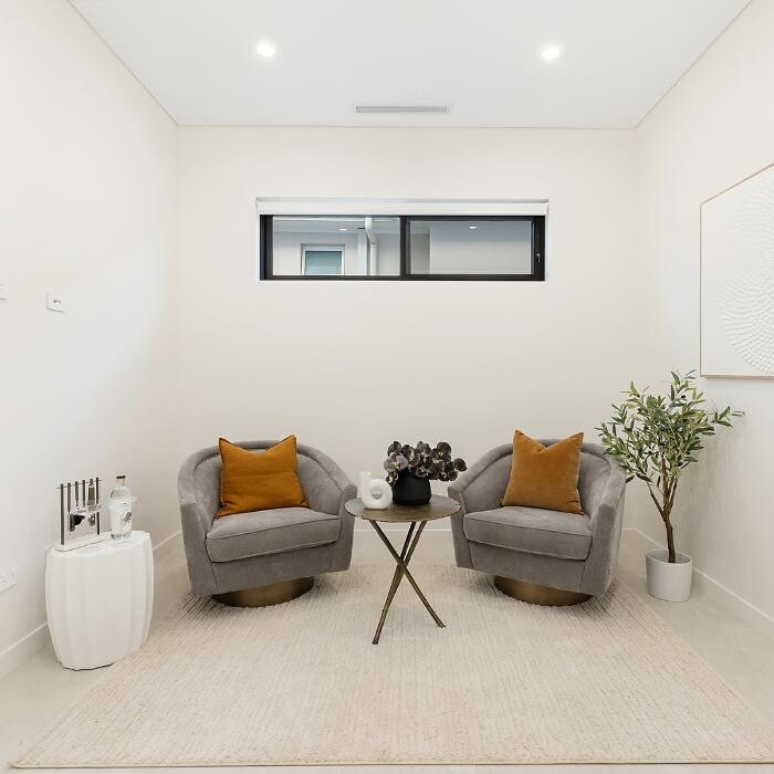 Images Steven Cirillo - Real Estate Agent