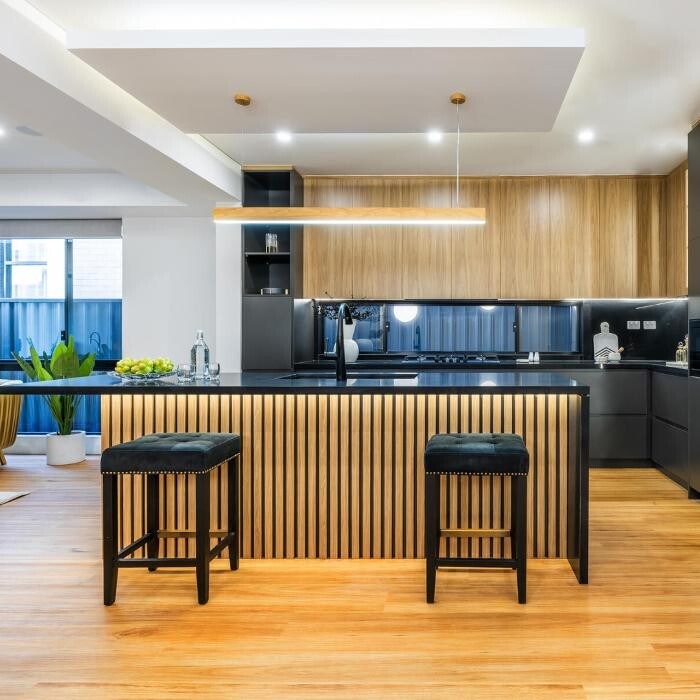 Images Steven Cirillo - Real Estate Agent