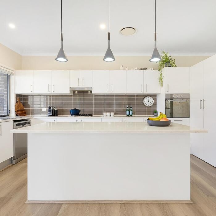 Images Steven Cirillo - Real Estate Agent