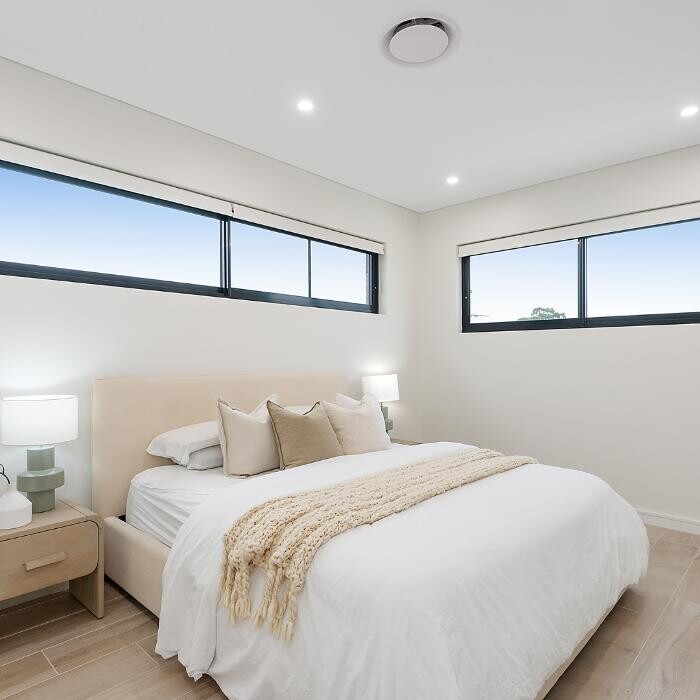 Images Steven Cirillo - Real Estate Agent