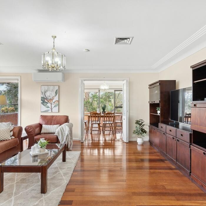 Images Steven Cirillo - Real Estate Agent