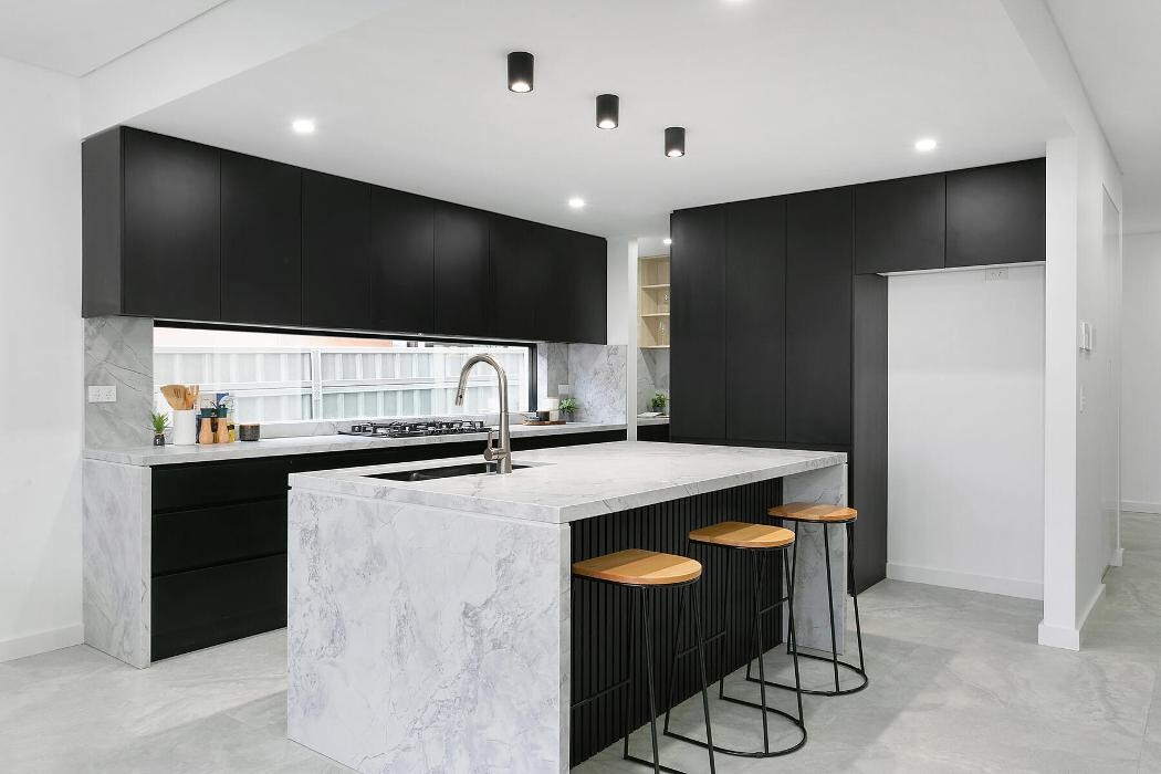 Images Steven Cirillo - Real Estate Agent