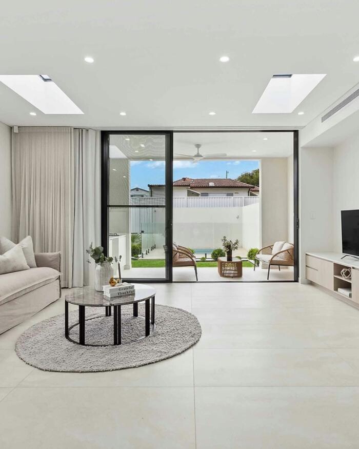 Images Steven Cirillo - Real Estate Agent