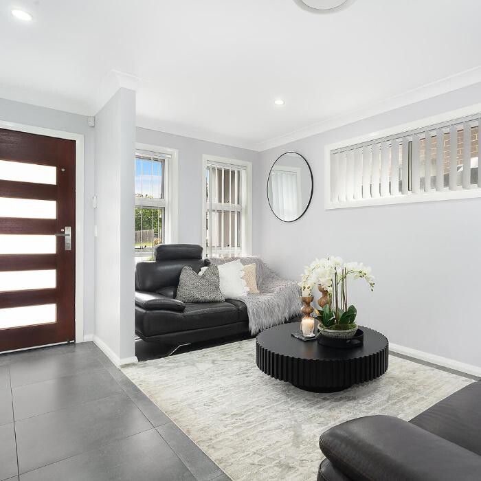 Images Steven Cirillo - Real Estate Agent