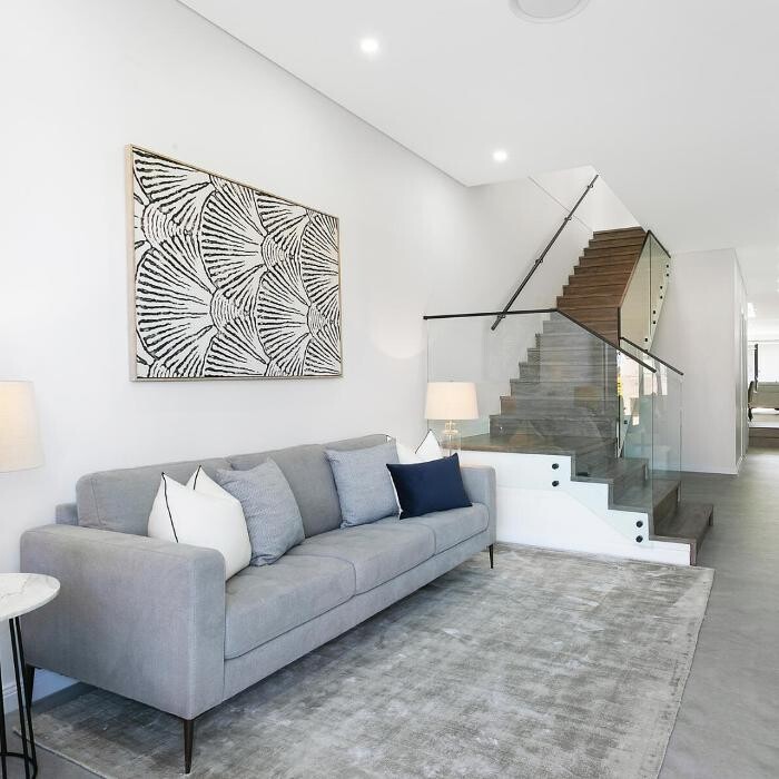 Images Steven Cirillo - Real Estate Agent