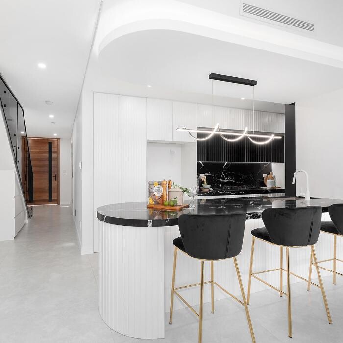 Images Steven Cirillo - Real Estate Agent