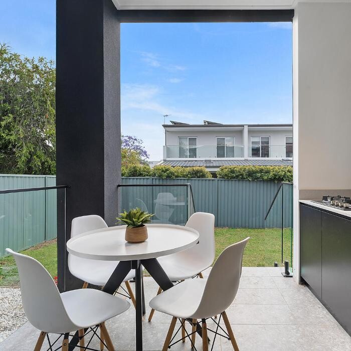 Images Steven Cirillo - Real Estate Agent