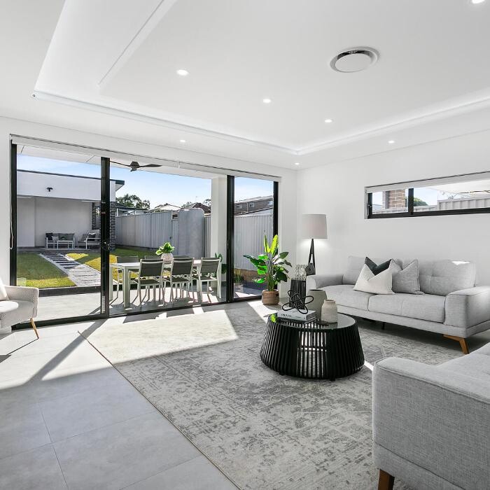 Images Steven Cirillo - Real Estate Agent