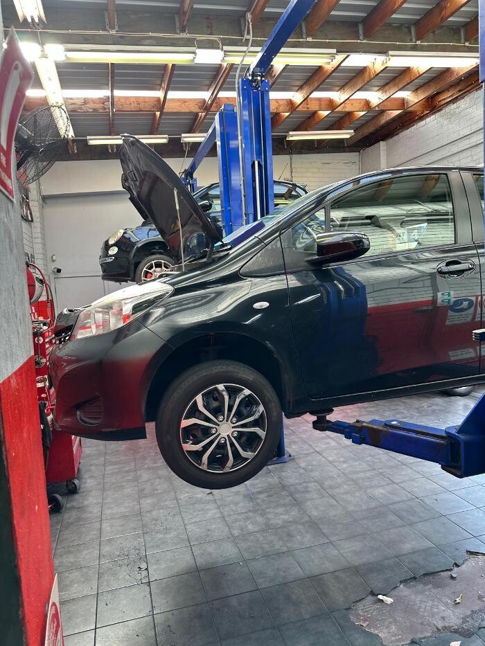 Images F1 Automotive Repairs