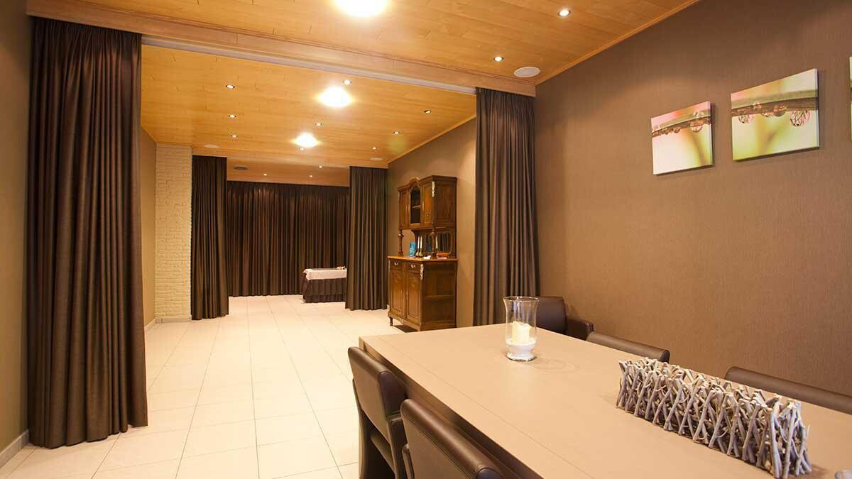 Images Uitvaartzorg Hofmans DELA