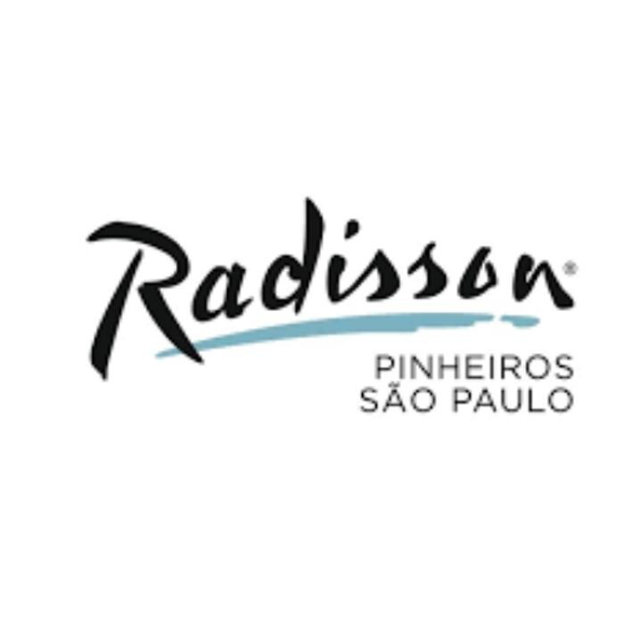 Radisson Pinheiros Logo