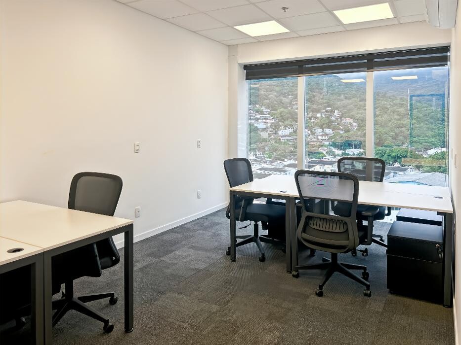 Images Regus Floripa Shopping