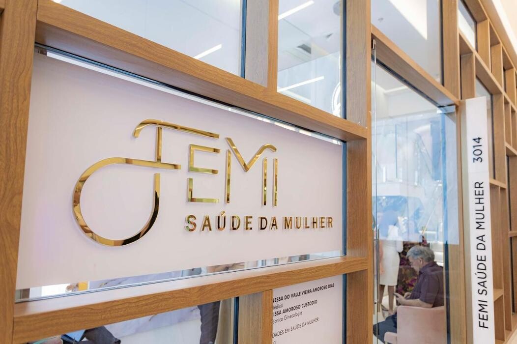 Images Clínica Femi Saúde - Medicina com ciência, sensibilidade e essência feminina