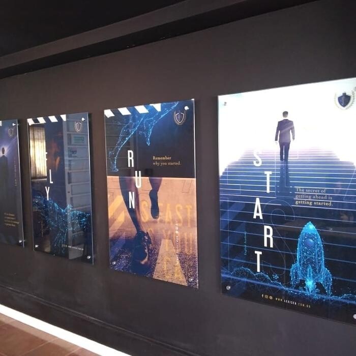 Images Lexis English Academy