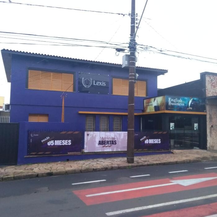 Images Lexis English Academy