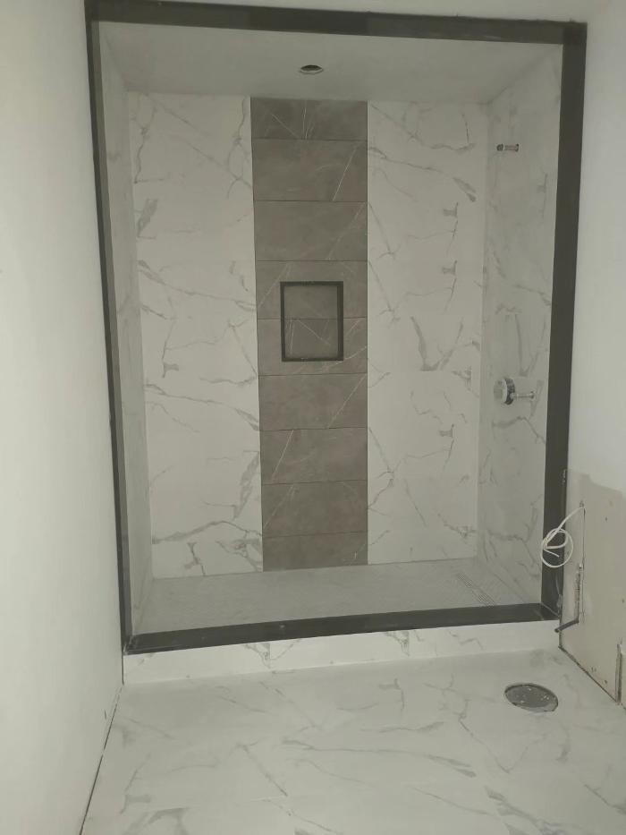Images Grande Tile and Reno plus