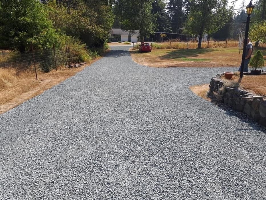 Images Tilleys Trucking & Excavating