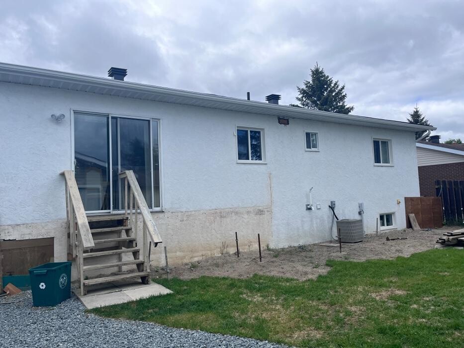 Images Islands Construction (Exterior Stucco)