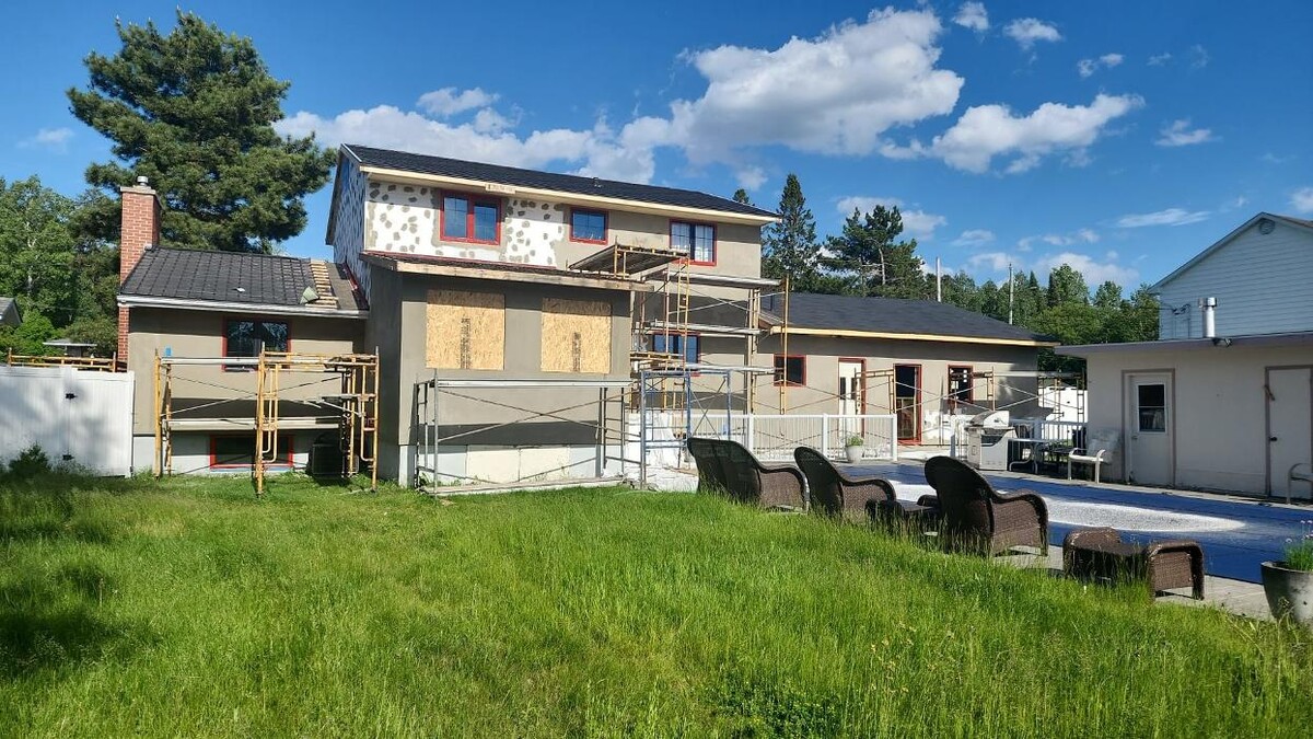 Images Islands Construction (Exterior Stucco)