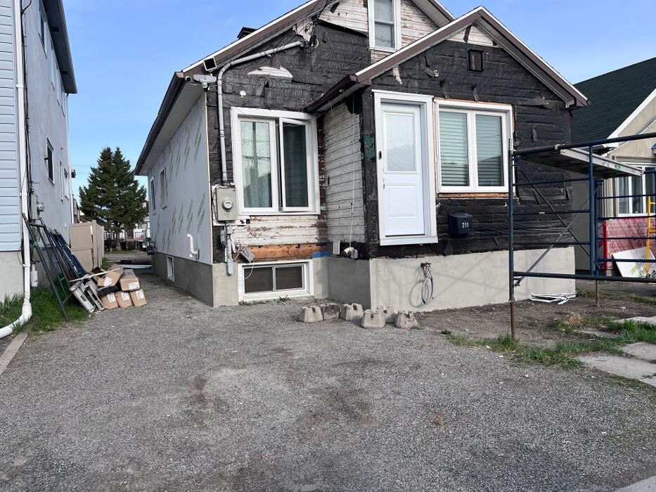 Images Islands Construction (Exterior Stucco)