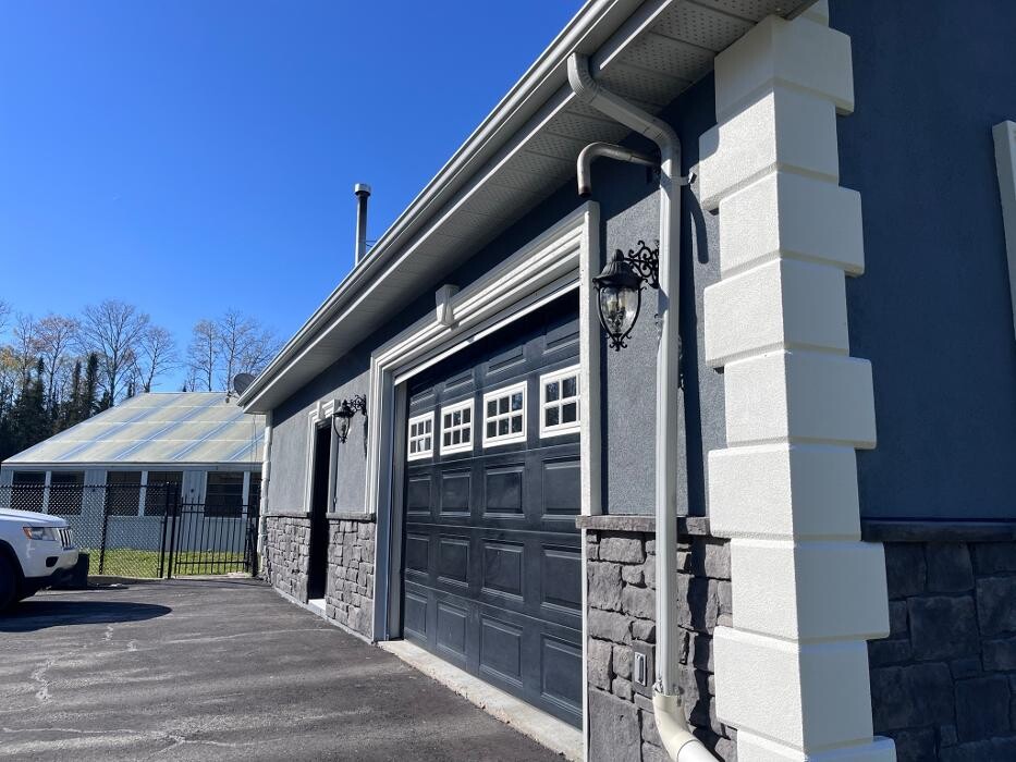 Images Islands Construction (Exterior Stucco)