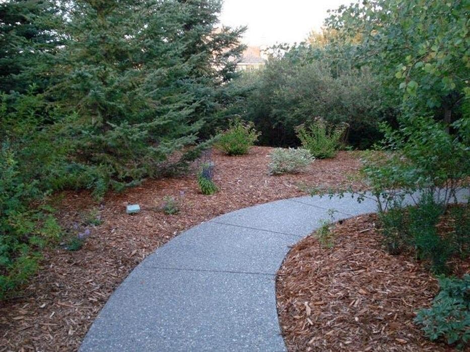 Images Rockslide Gravel Ltd.