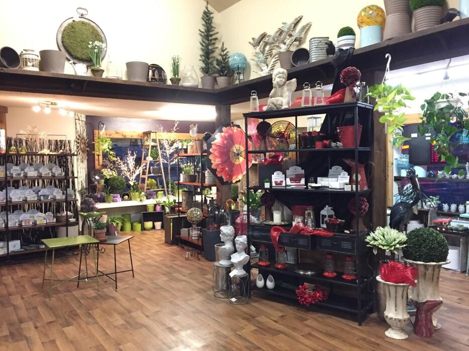 Images Cultivate Garden & Gift Ltd