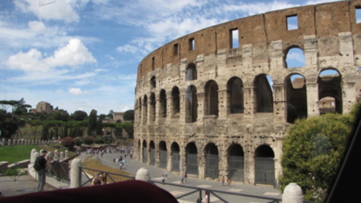 Images TPI Travel Navigators